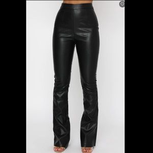 White Fox Boutique Show It Off Pants S-M